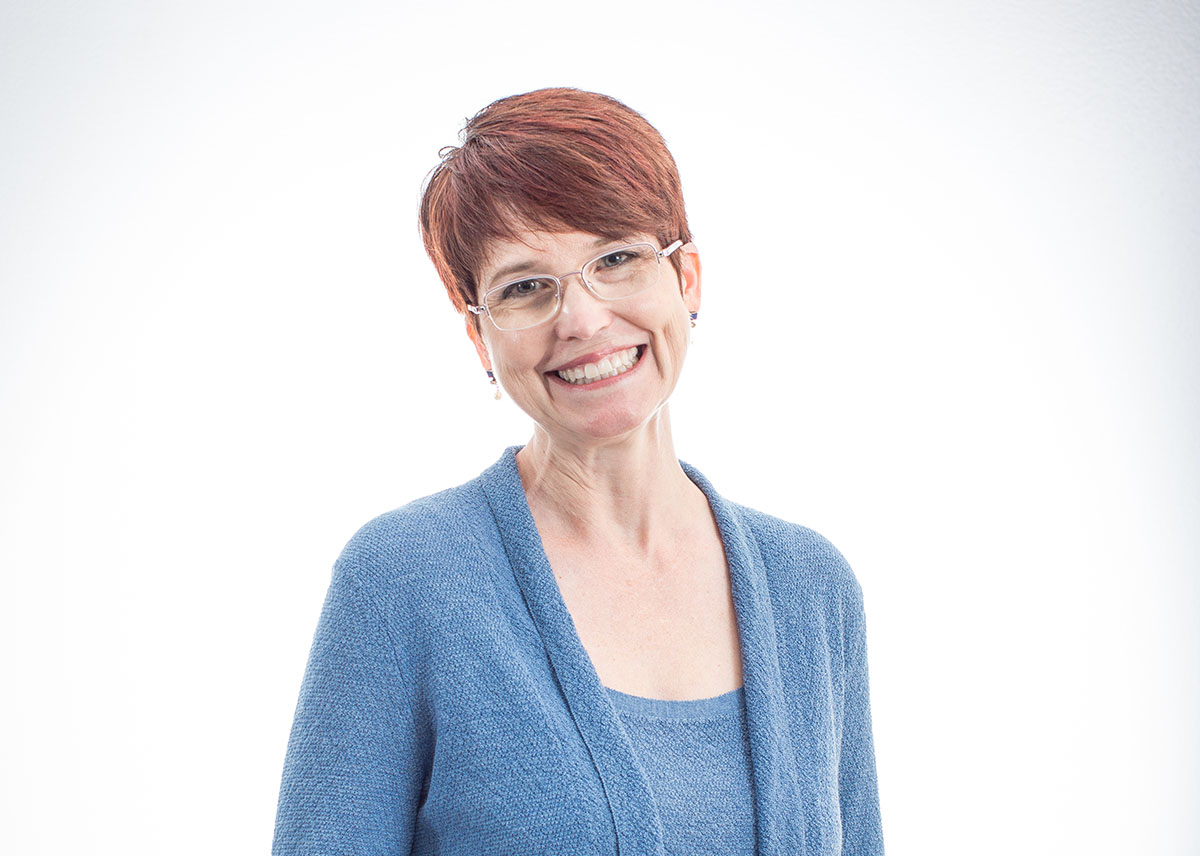 Professional headshot photo of Cynthia Levine, CFP®, CPA, EA, Agili Financial Strategist.